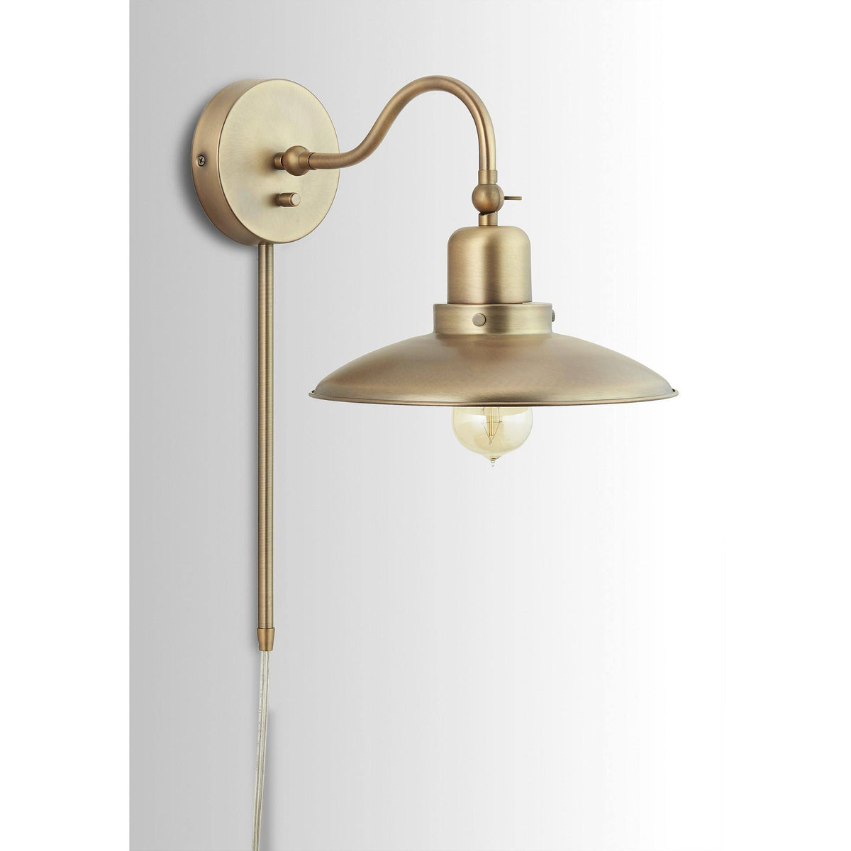Brushed Nickel 1 Light Sconce Q769