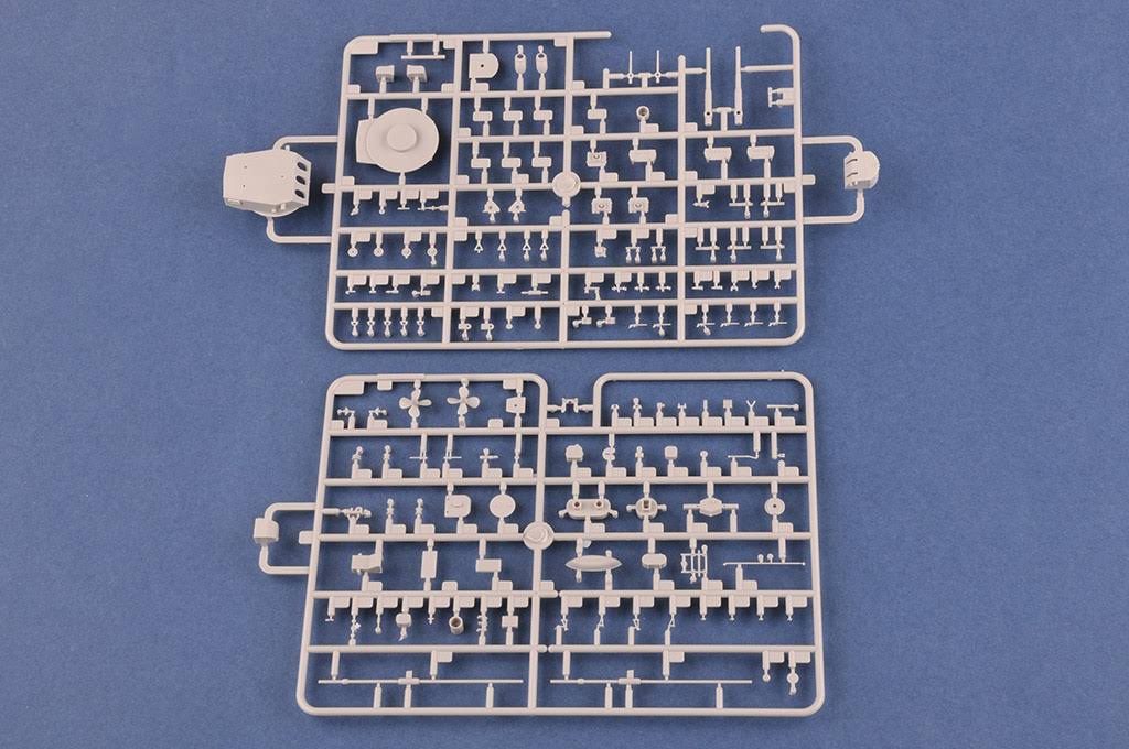 1/350 Scale USS Hawaii CB-3 Model Kit B7295