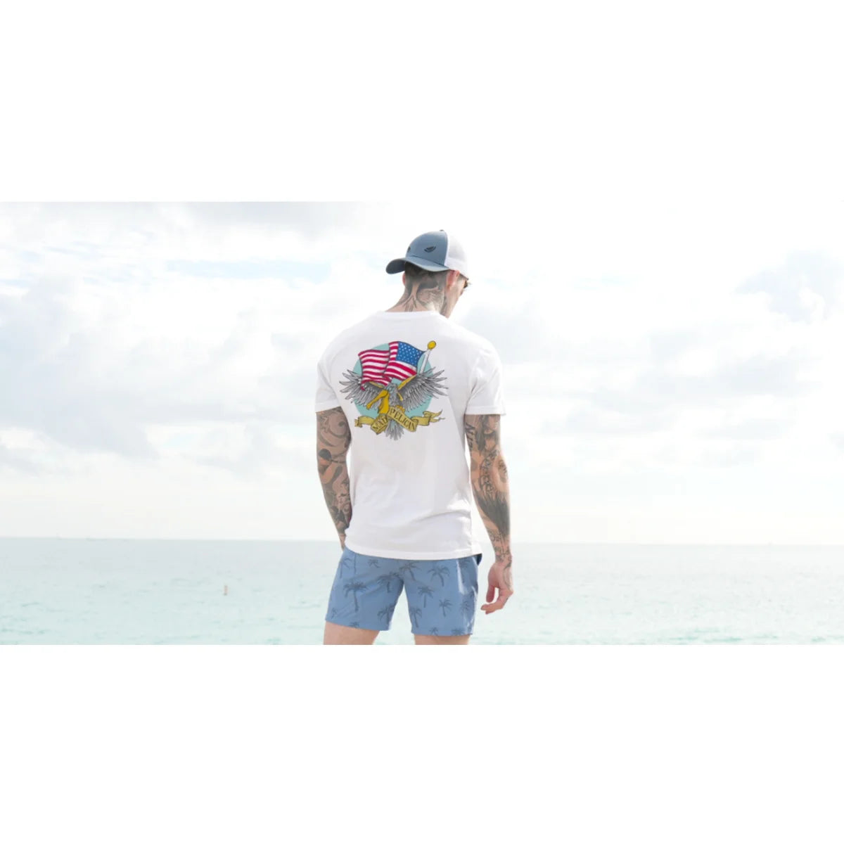 White Graphic T-Shirt Large R566335