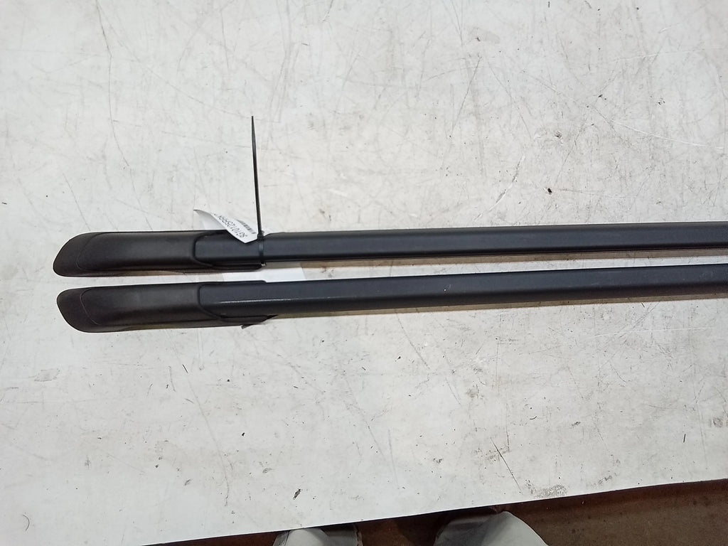 Left And Right Roof Rack Rails D362679