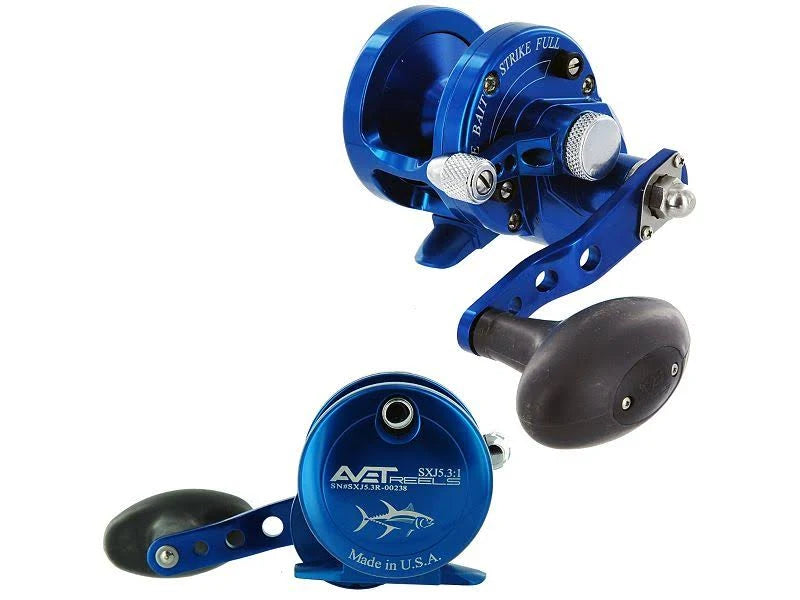 Silver Left Hand Lever Drag Casting Reel X3065