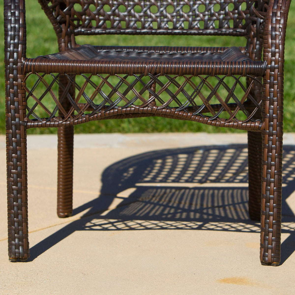 Set of 2 Brown Wicker Patio Chairs N97630
