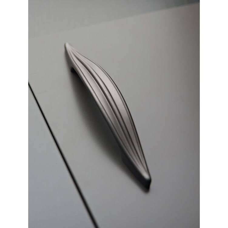 Graphite Cabinet Pull Y3246